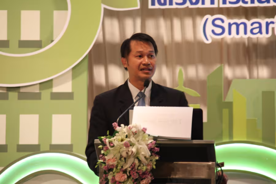 ดร.ทวารัฐ สูตะบุตร ผู้อำนวยการสำนักงานนโยบายและแผนพลังงาน