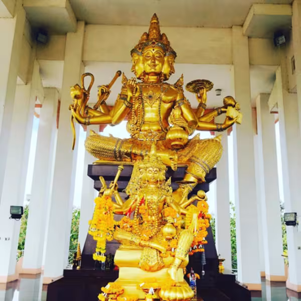 ไหว้พระพรหมที่เมืองพรหม