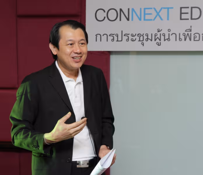 นายธานินทร์ บูรณมานิต กรรมการผู้จัดการและประธานเจ้าหน้าที่บริหาร&nbsp;บมจ. ซีพี&nbsp;ออลล์ ผู้บริหารเซเว่น อีเลฟเว่น